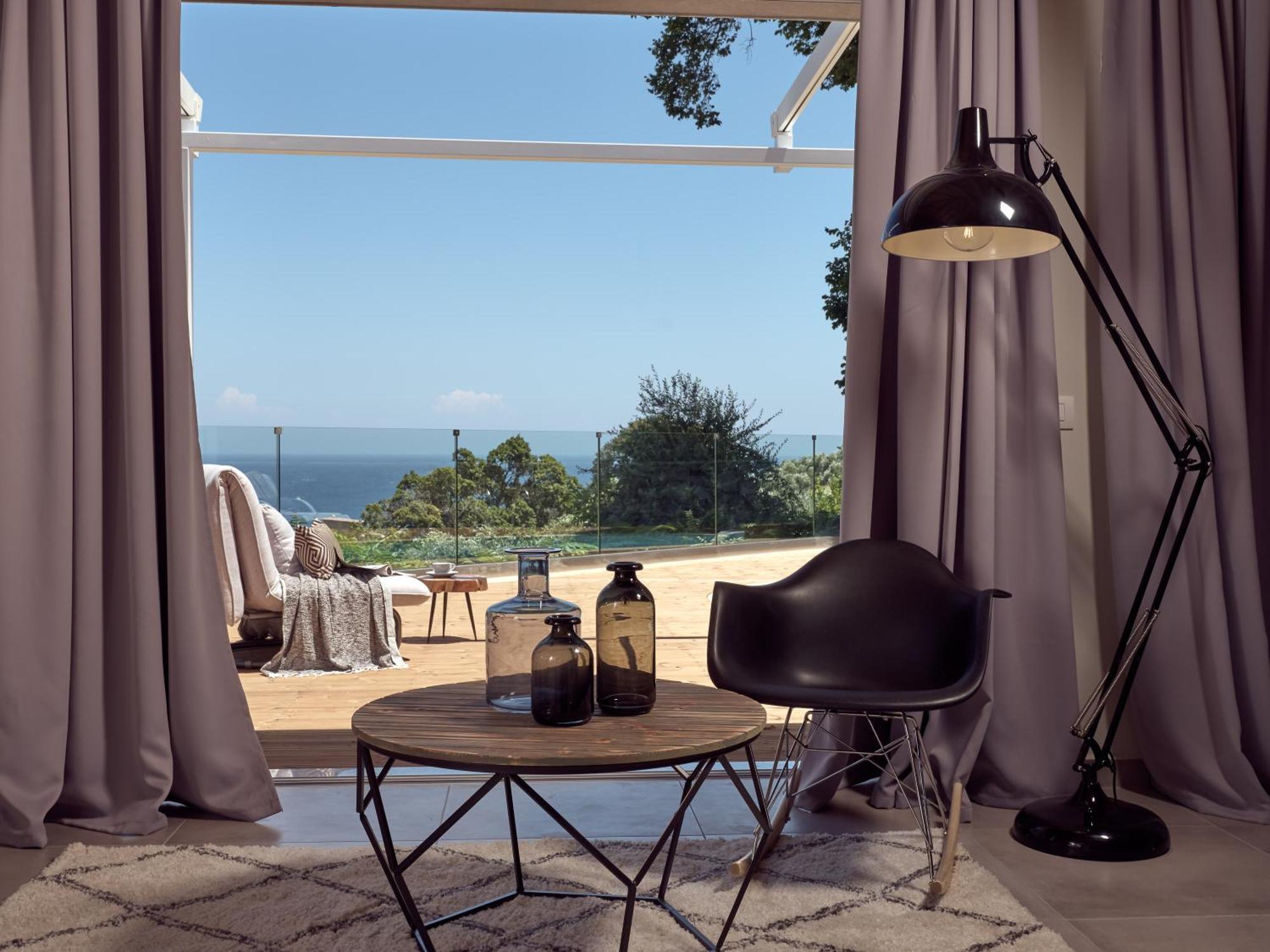 Chris & Jo Villas, Enchanting Escapes, With Heated Pools & Seaviews By Thinkvilla Zakynthos Town Exterior foto