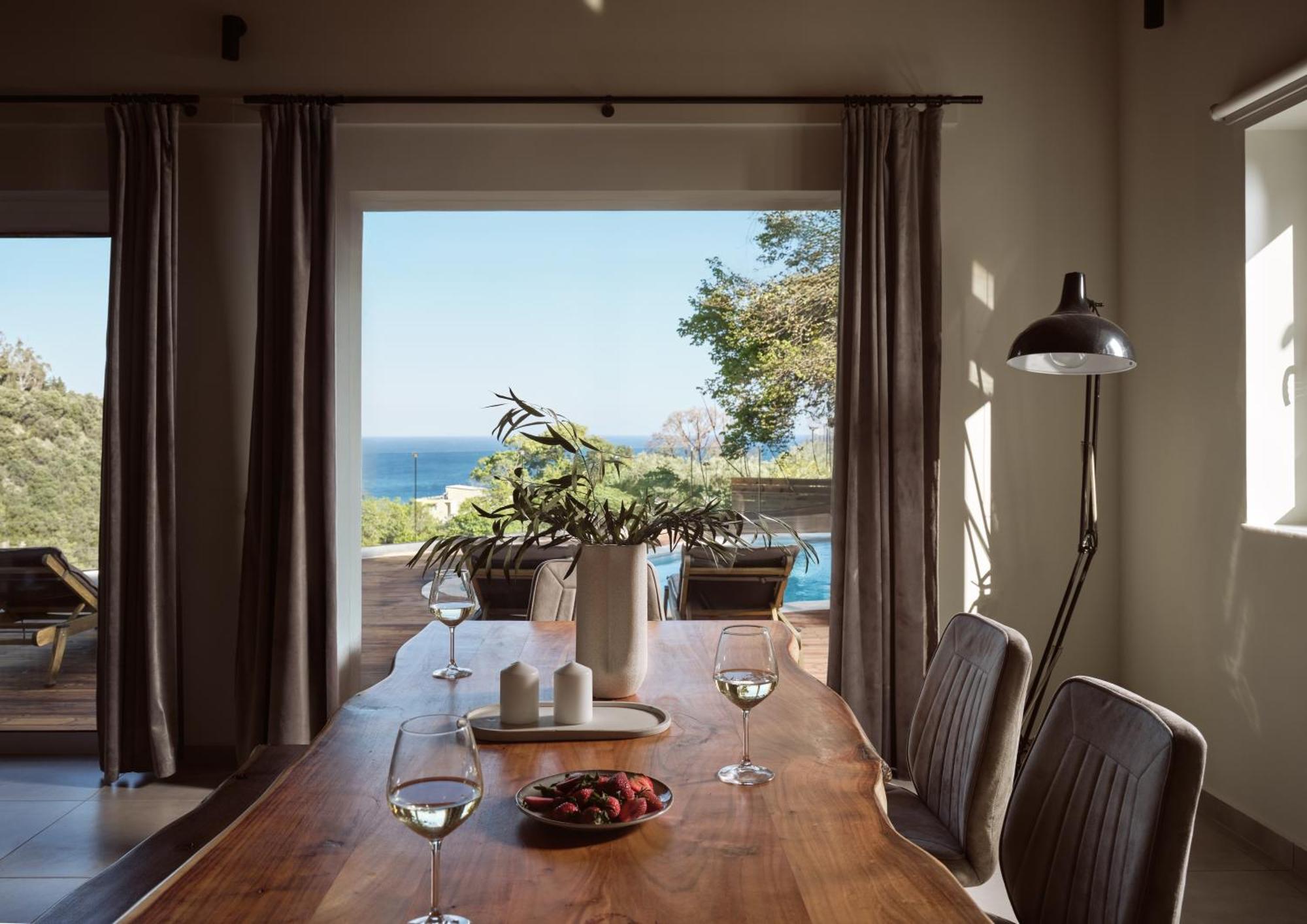 Chris & Jo Villas, Enchanting Escapes, With Heated Pools & Seaviews By Thinkvilla Zakynthos Town Exterior foto